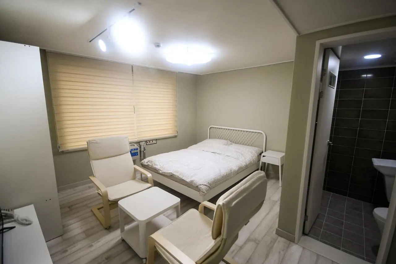 Bluehum Guest House Incheon 3*,  Korsel