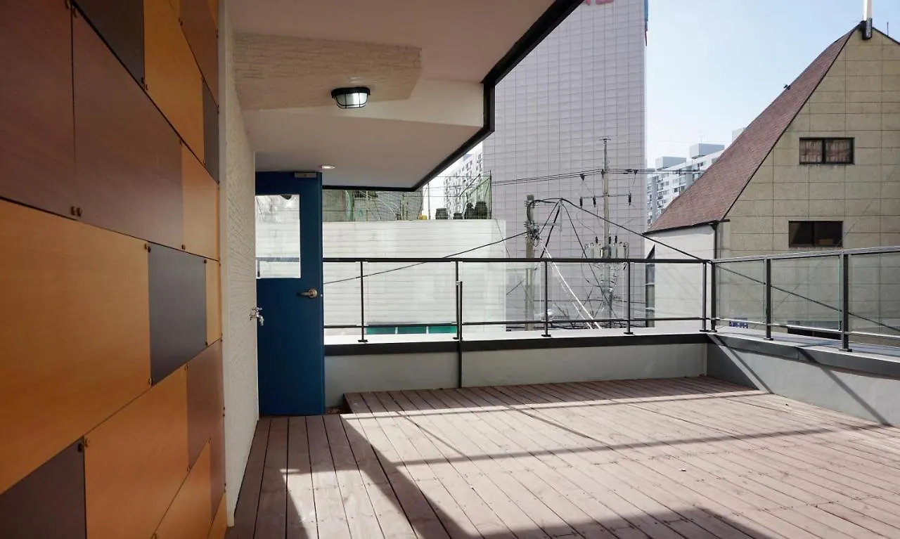 Bluehum Guest House Inchon 2*,  Corea del Sur