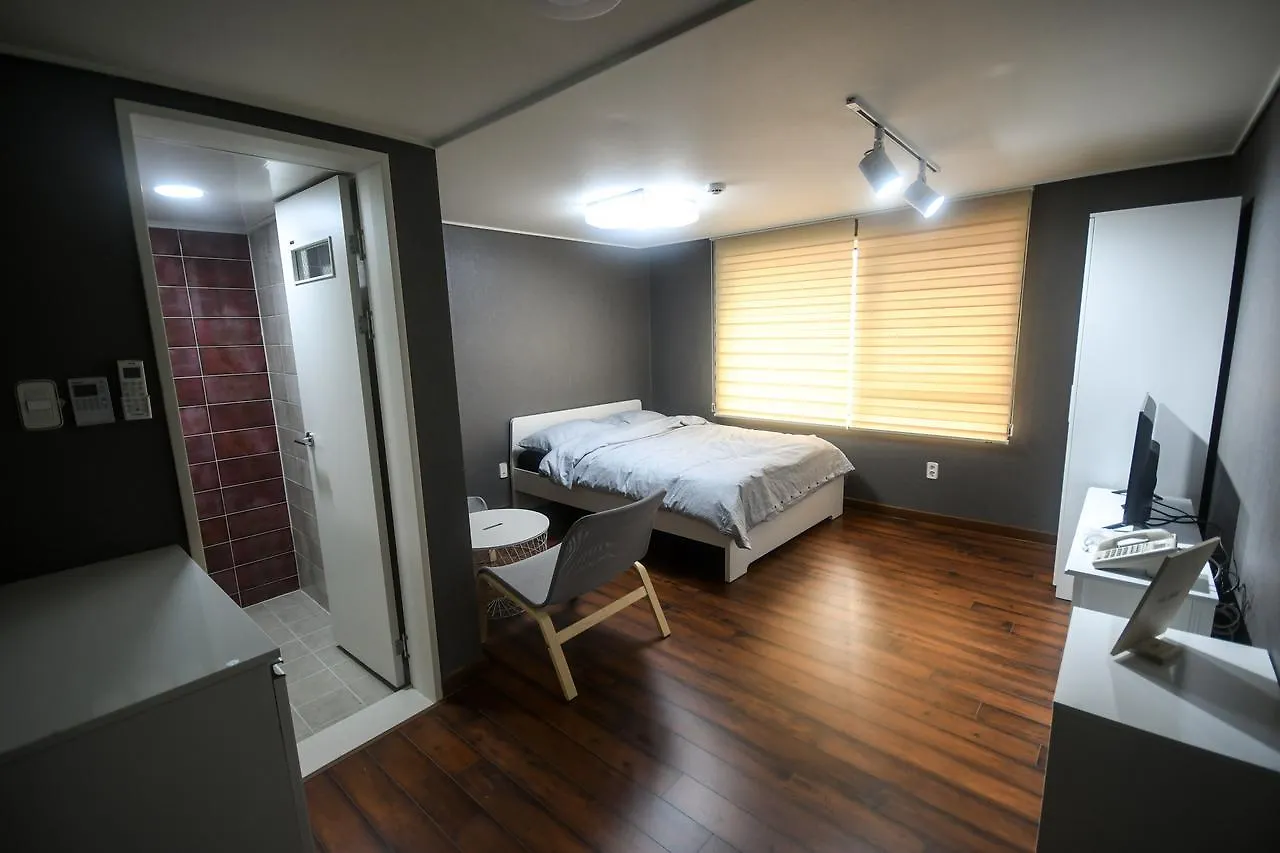 Bluehum Guest House Incheon